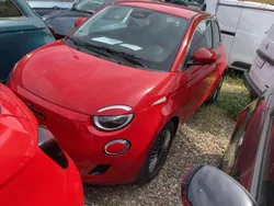Rot Gebraucht 2022 Fiat 500e Red Kleinwagen | 21.660 € (Etwas zu teuer)