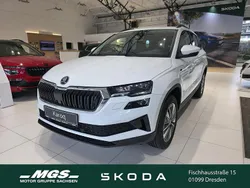 Moonweiss metallic Neu 2025 Skoda Karoq Tour SUV | 36.890 € (Fairer Preis)