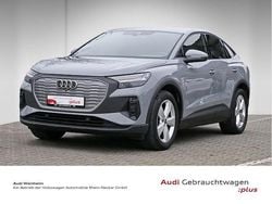 Kieselgrau Gebraucht 2022 Audi Q4 Sportback e-tron Ambiente SUV | 26.396 € (Fairer Preis)