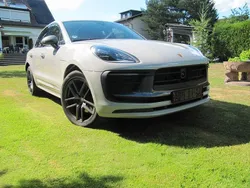 Grau Gebraucht 2023 Porsche Macan SUV | 69.800 € (Guter Preis)