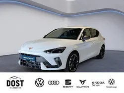Weiß Neu 2025 Cupra Leon Limousine | 36.930 € (Fairer Preis)