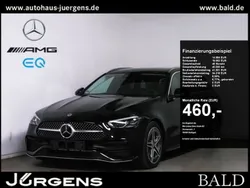 Schwarz obsidianschwarz metallic Gebraucht 2024 Mercedes C300 AMG Kombi | 50.790 € (Teuer)