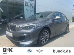 Grau metallic mineralgrau metallic Gebraucht 2021 BMW M135 Comfort Edition Kleinwagen | 41.650 €