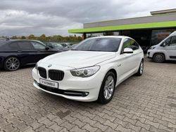 Weiß Gebraucht 2012 BMW 530 Gran Turismo Performance Limousine | 20.800 € (Etwas zu teuer)