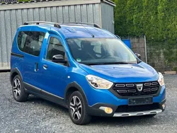 Blau Gebraucht 2018 Dacia Dokker Celebration Van | 5.999 € (Superpreis)