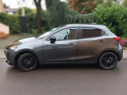 Grau Gebraucht 2023 Mazda 2 Homura-Line Limousine | 17.200 € (Guter Preis)