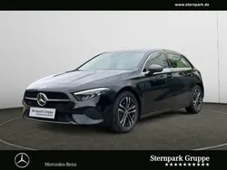 Schwarz Gebraucht 2024 Mercedes A200 Advanced Plus Kleinwagen | 32.290 € (Fairer Preis)
