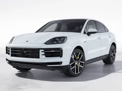 Weiß Gebraucht 2024 Porsche Cayenne SUV | 106.990 €
