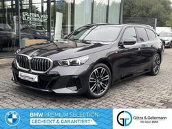 Sophistograu brillanteffekt Gebraucht 2024 BMW 520 M Sport Kombi | 49.450 € (Superpreis)