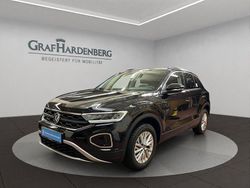 Schwarz Gebraucht 2024 VW T-Roc Life SUV | 23.560 € (Fairer Preis)