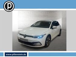 Weiß Gebraucht 2023 VW Golf VIII Move Limousine | 21.811 € (Fairer Preis)