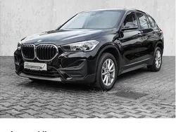 Schwarz Gebraucht 2021 BMW X1 Advantage SUV | 25.780 € (Fairer Preis)