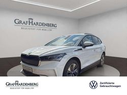 Weiß Gebraucht 2022 Skoda Enyaq iV Loft SUV | 25.888 € (Guter Preis)