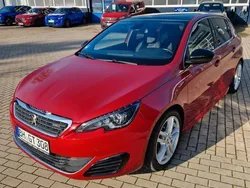 Rot Gebraucht 2016 Peugeot 308 GT Limousine | 16.950 € (Etwas zu teuer)