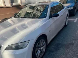 Weiß Gebraucht 2008 BMW 330 Coupé | 10.598 € (Teuer)
