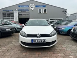 Weiss Gebraucht 2009 VW Golf VI Trendline Limousine | 2.990 € (Fairer Preis)