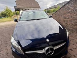 Blau Gebraucht 2016 Mercedes A200 Limousine | 13.999 € (Fairer Preis)