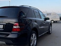 Schwarz Gebraucht 2008 Mercedes ML320 SUV | 6.850 € (Superpreis)
