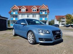 Blau Gebraucht 2011 Audi A3 Ambition Kleinwagen | 4.200 € (Guter Preis)