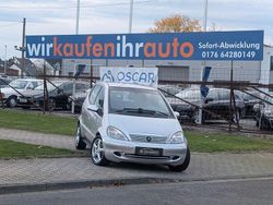 Silber Gebraucht 2002 Mercedes A190 Avantgarde Van / Kleinbus | 1.299 € (Fairer Preis)