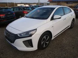 Weiß Gebraucht 2017 Hyundai Ioniq Style Limousine | 11.450 € (Guter Preis)