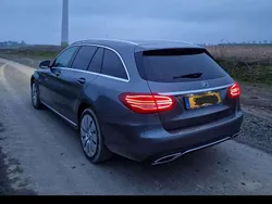 Grau Gebraucht 2016 Mercedes C350e Kombi | 19.500 €