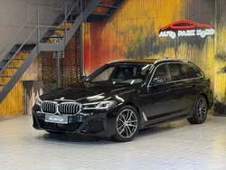 Saphirschwarz Gebraucht 2024 BMW 520 M Sport Kombi | 45.900 € (Fairer Preis)