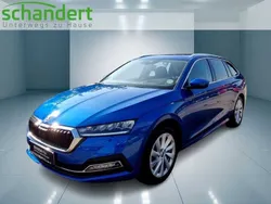 Raceblau metallic Gebraucht 2024 Skoda Octavia Style Kombi | 34.950 € (Fairer Preis)