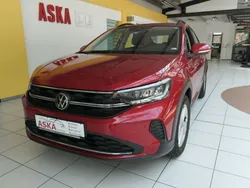 Rot Gebraucht 2023 VW Taigo Life SUV | 19.999 € (Teuer)