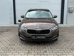 Braun Gebraucht 2020 Skoda Octavia First Edition Kombi | 17.990 € (Etwas zu teuer)