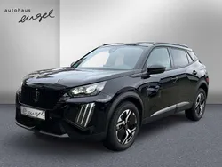 Perla nera schwarz metallic Gebraucht 2024 Peugeot 2008 Allure SUV | 21.989 € (Guter Preis)