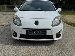 Weiß Gebraucht 2010 Renault Twingo Kleinwagen | 1.800 €
