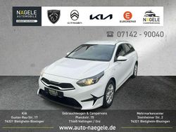 Weiß Gebraucht 2024 Kia Ceed Sportswagon Vision Kombi | 25.700 € (Guter Preis)