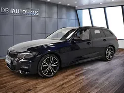 Blau Gebraucht 2021 BMW 330e M Sport Kombi | 32.870 € (Fairer Preis)