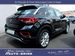 Schwarz Gebraucht 2022 VW T-Roc Life SUV | 20.745 € (Fairer Preis)