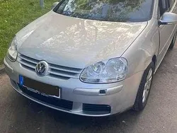 Silber Gebraucht 2005 VW Golf IV Limousine | 3.000 € (Fairer Preis)