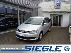 Silber metallic Gebraucht 2013 VW Sharan Van / Kleinbus | 17.480 € (Etwas zu teuer)