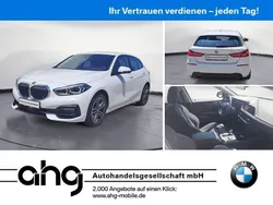 Alpinweiß uni Gebraucht 2021 BMW 120 Sport Line Kleinwagen | 25.930 € (Etwas zu teuer)