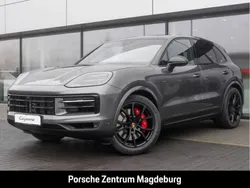Quarzitgraumetallic Gebraucht 2025 Porsche Cayenne S E-Hybrid SUV | 128.890 € (Superpreis)