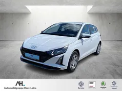 Weiß Neu 2025 Hyundai i20 Comfort Limousine | 19.767 € (Superpreis)