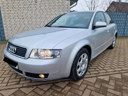Silber Gebraucht 2003 Audi A4 Sport Limousine | 2.999 € (Fairer Preis)