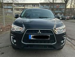 Schwarz Gebraucht 2015 Mitsubishi ASX Diamant Edition SUV | 11.800 € (Etwas zu teuer)