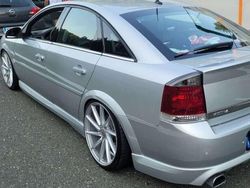 Silber Gebraucht 2008 Opel Vectra OPC Limousine | 3.250 € (Etwas zu teuer)