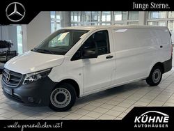 Weiß Gebraucht 2024 Mercedes Vito Van / Kleinbus | 30.950 € (Guter Preis)