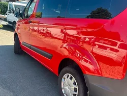 Rot Gebraucht 2016 Ford Transit Custom Van / Kleinbus | 11.300 € (Teuer)