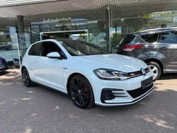Oryxweiß perlmutteffekt Gebraucht 2018 VW Golf VII GTI Kleinwagen | 17.900 € (Fairer Preis)