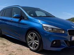 Blau Gebraucht 2016 BMW 220 Gran Tourer Shadowline Van / Kleinbus | 19.499 € (Fairer Preis)