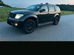 Schwarz Gebraucht 2006 Nissan Pathfinder SUV | 6.300 €