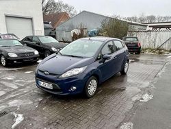 Blau Gebraucht 2011 Ford Fiesta Titanium Limousine | 1.999 € (Teuer)