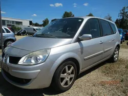 Grau Gebraucht 2007 Renault Scénic II Avantage Van / Kleinbus | 750 € (Superpreis)